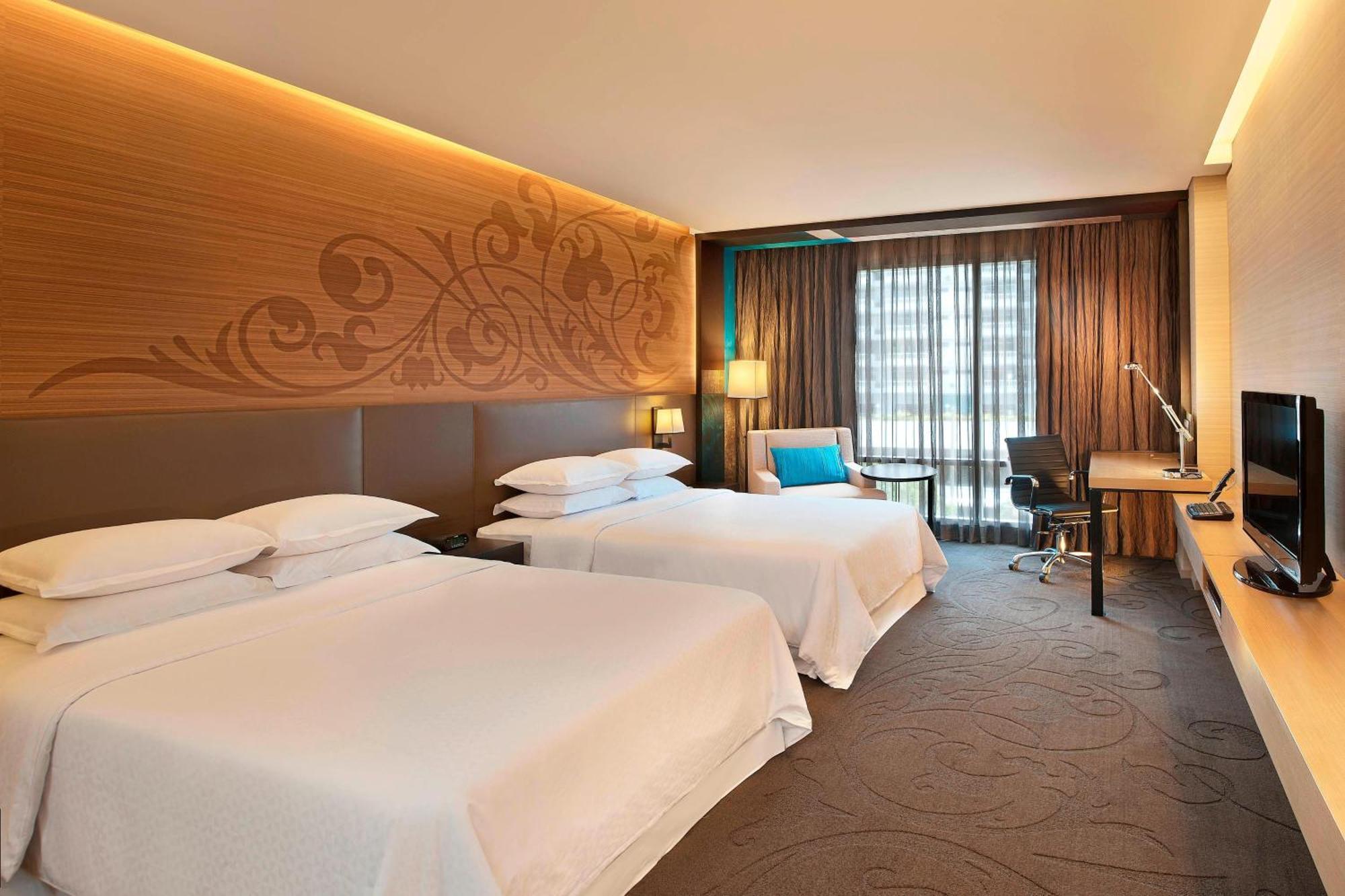 โฟร์พอยต์ บาย เชอราตัน กรุงเทพ สุขุมวิท 15 โรงแรม กรุงเทพมหานคร