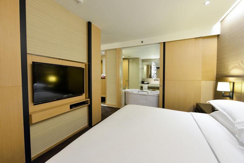 होटल Four Points By Sheraton Bangkok, Sukhumvit 15 Bangkok